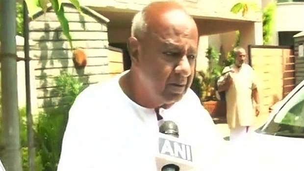 தற்போதைக்கு ஏற்றுக்கொள்ளும், மறுக்கும் நிலையில் இல்லை: தேவே கௌடா