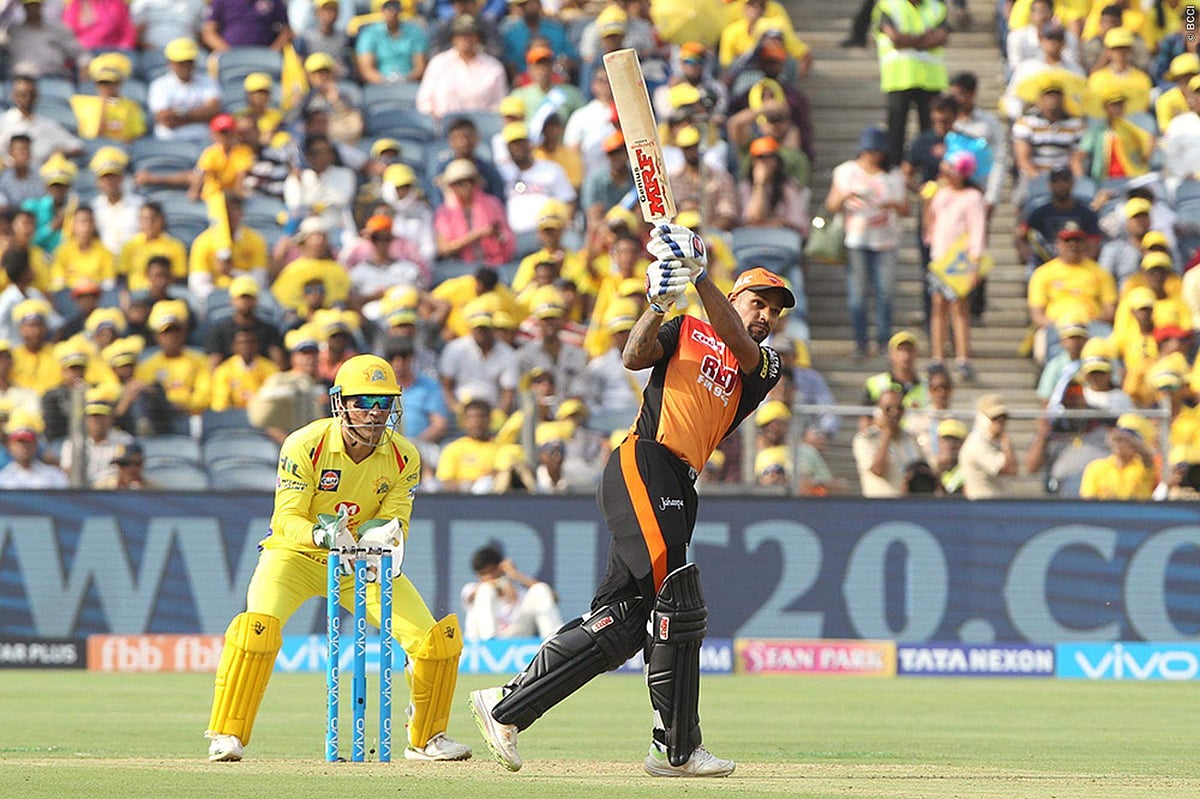 ஷிகர் தவன் அதிரடி: சென்னைக்கு 180 ரன்கள் வெற்றி இலக்கு