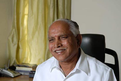 கர்நாடக முதல்வராவதற்கு பாஜக தலைவர்களுக்கு ரூ.1800 கோடி லஞ்சம் கொடுத்தாரா எடியூரப்பா?