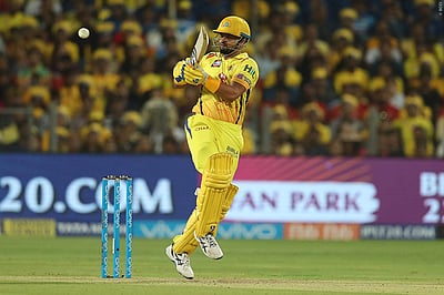 அசத்தல் சாதனைப் படைக்க சுரேஷ் ரெய்னாவுக்கு அரிய வாய்ப்பு!