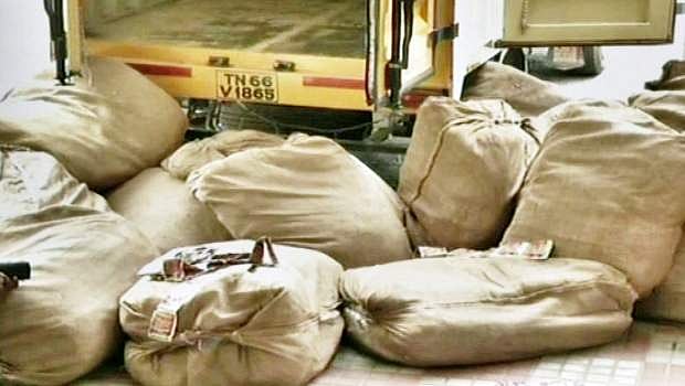 கோவையில் ரூ.6 லட்சம் மதிப்புள்ள 840 கிலோ குட்கா பறிமுதல்