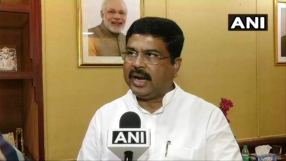 கேரள அரசின் முடிவை அனைவரும் பின்பற்ற வேண்டும்: மத்திய அமைச்சர் தர்மேந்திர பிரதான்