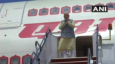 மலேசியாவில் இருந்து சிங்கப்பூருக்கு சென்றார் மோடி