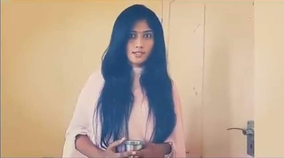 என் மக்களுக்காக என்ன செய்யப் போகிறேன்?: அடுத்தத் திட்டம் குறித்து விடியோ வெளியிட்டார் ஜூலி!