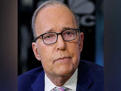 அமெரிக்க அதிபர் டொனால்ட் டிரம்ப் ஆலோசகருக்கு திடீர் மாரடைப்பு