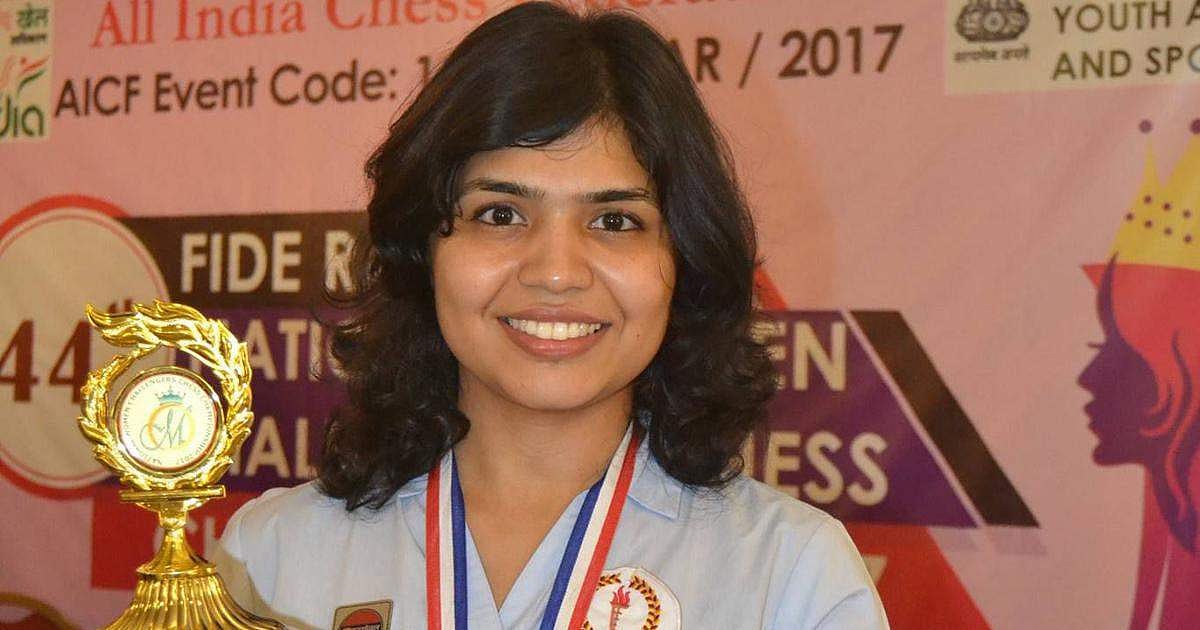 பர்தா அணிய வேண்டும் என்கிற நிபந்தனையால் செஸ் போட்டியிலிருந்து விலகிய இந்திய வீராங்கனை!