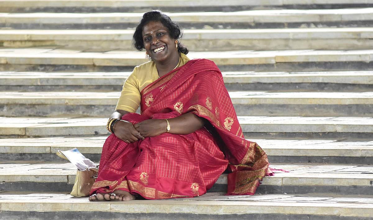 திருநங்கை என்பதால் வங்கியில் வீட்டுக் கடன் தர மறுப்பு - திருநங்கை செயற்பாட்டாளர்