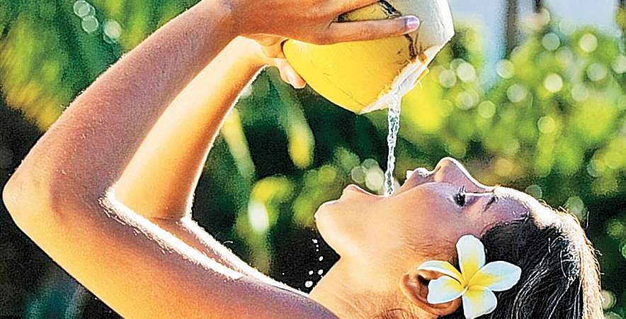 நூறு வயது வாழ!