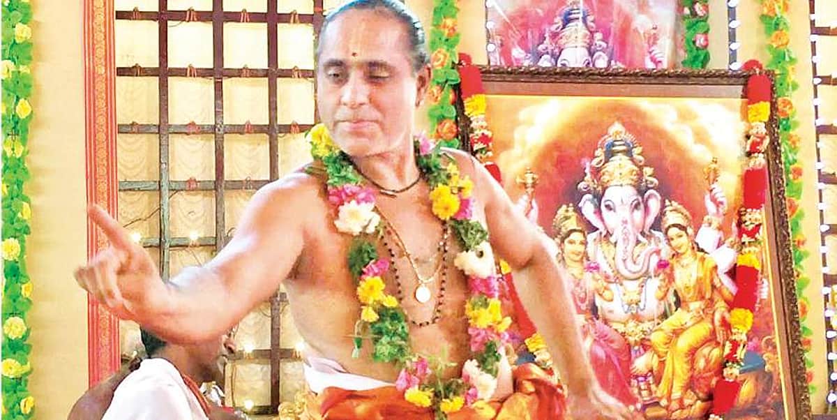 பஜன் பாடல்களை பாடி பாராட்டு பெற்ற பாகவதர்!
