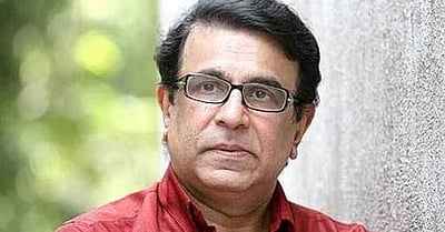 பிரபல நடிகருக்கு நெஞ்சு வலி! விமானப் பயணத்தின் போது விபரீதம்! 