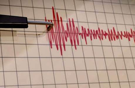 இந்தோனேசியாவைத் தாக்கிய பயங்கர நிலநடுக்கம்: சுனாமி எச்சரிக்கை விடுக்கப்பட்டது