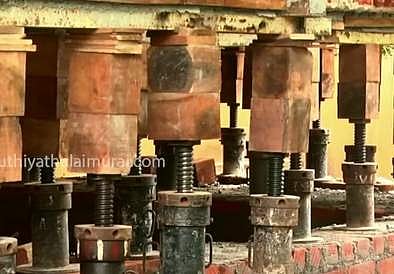 பள்ளமான வீட்டை ஜாக்கி கொண்டு உயர்த்தும் புது தொழில்நுட்பம் மதுரையில் அறிமுகம்!