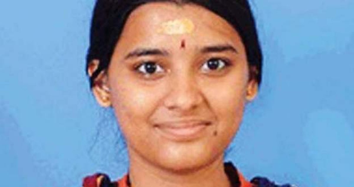 தமிழ்நாடு பொறியியல் சேர்க்கை: தரவரிசைப் பட்டியலில் முதலிடம் பிடித்த கோவை மாணவி பி.எஸ்.ஸி வேதியியல் கற்க ஆர்வம்!