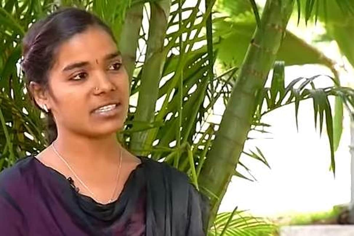 உலகம் என் சமூகத்தை மதிக்க வேண்டும், அதற்காக நான் படிக்கிறேன்! உரக்கச் சொல்லும் ‘குறத்தி மகள்’ கெளசல்யா!