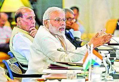 தில்லியில் நாளை நடைபெற இருந்த மத்திய அமைச்சரவைக் கூட்டம் ரத்து