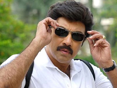 ஆன்மீக அரசியல் என்றால் என்ன? ரஜினிக்கு சத்யராஜ் நேரடி தாக்கு