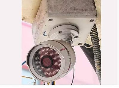 பேருந்துகளில் சிசிடிவி கேமராக்களை பொருத்துவது வெட்டி வேலை: மேனகா காந்தி!