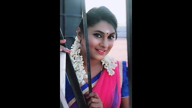 பலவித கதாபாத்திரங்களில் நடிக்க விருப்பம்: நடிகை புவிஷா