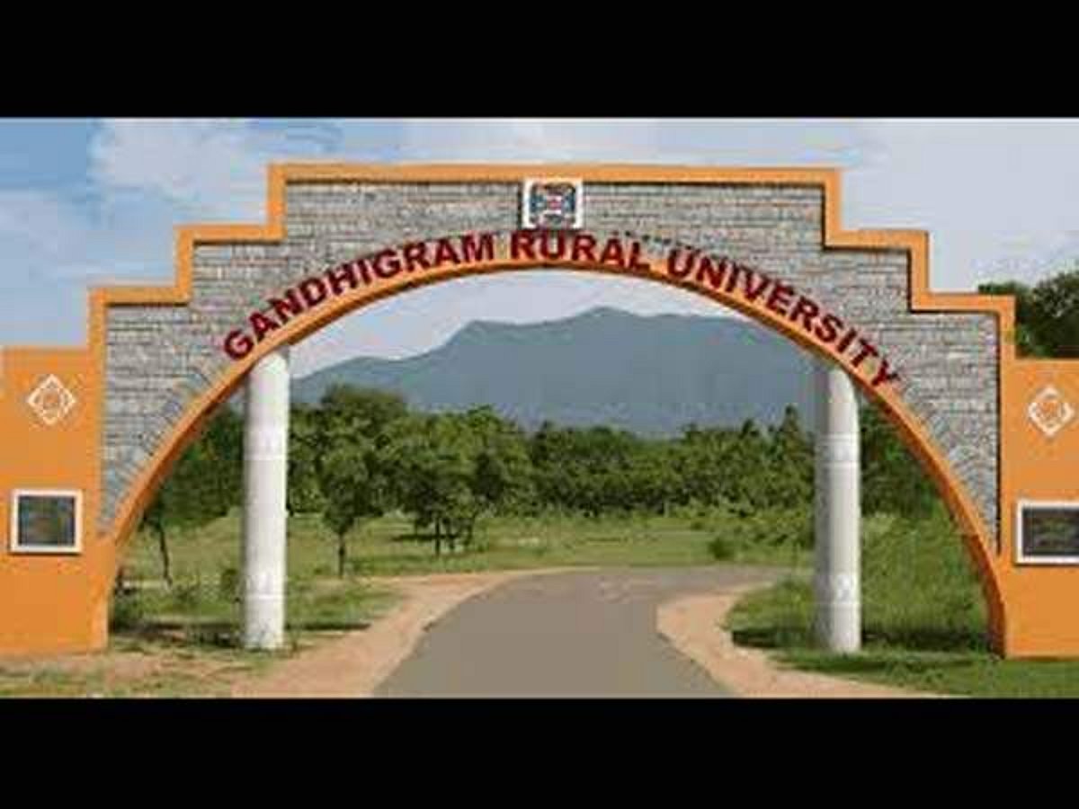 காந்திகிராம கிராமியப் பல்கலைக்கழகம்: மத்திய பல்கலை. அங்கீகாரம் எப்போது?