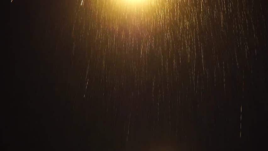 மழை இரவு