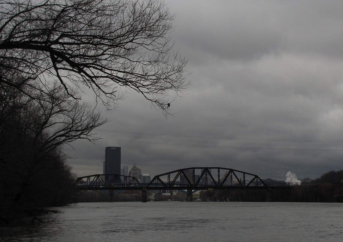 மழை இரவு