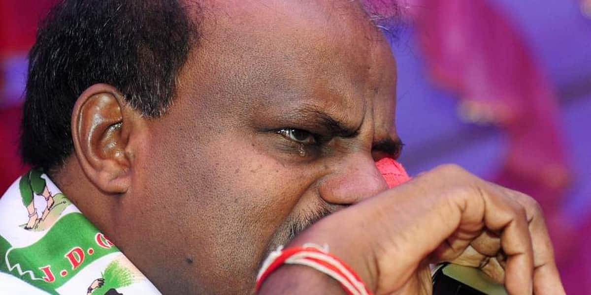 குமாரசாமியின் கண்ணீர் அரசியலுக்கு உதவுமா? என்ன சொல்கிறார்கள் நிபுணர்கள்??