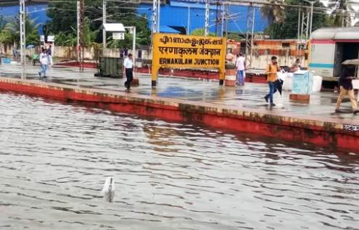 கேரள மழை, வெள்ள நிவாரணத்துக்கு முதற்கட்டமாக ரூ.80 கோடி ஒதுக்கீடு: மத்திய அமைச்சர் ரிஜிஜு