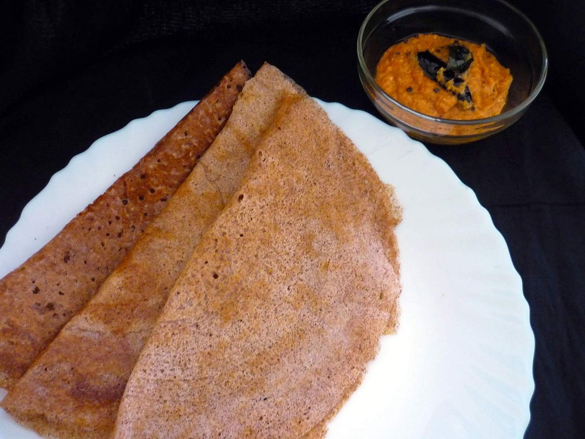 ராகி தோசைக்கு சரியான ஈடு வெங்காயச் சட்னியா? பிரண்டைத் துவையலா?