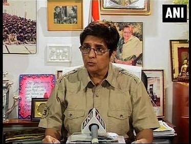 புதுச்சேரி பேரவை கூட்டத்தை முன்கூட்டியே முடித்தது ஏன்?: ஆட்சியாளா்கள் விளக்குமாறு கிரண்பேடி வேண்டுகோள்