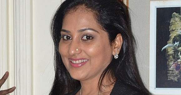 நான் சீரியலுக்கே முன்னுரிமை தருவேன்: சொன்ன நடிகை யார்?