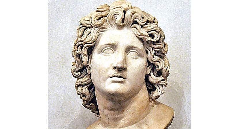 மூன்று கண்டத்தில் அலெக்சாண்டர்!