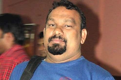 தெலுங்கு பிக்பாஸ் சீசன் 1 போட்டியாளர் நள்ளிரவில் கைது!