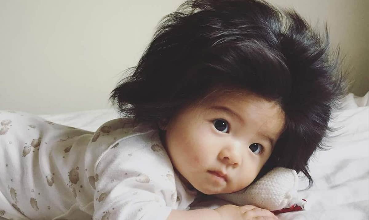 இணையத்தைக் கலக்கும் ஏழு மாத ஜப்பான் குழந்தை: என்ன காரணம் தெரியுமா?