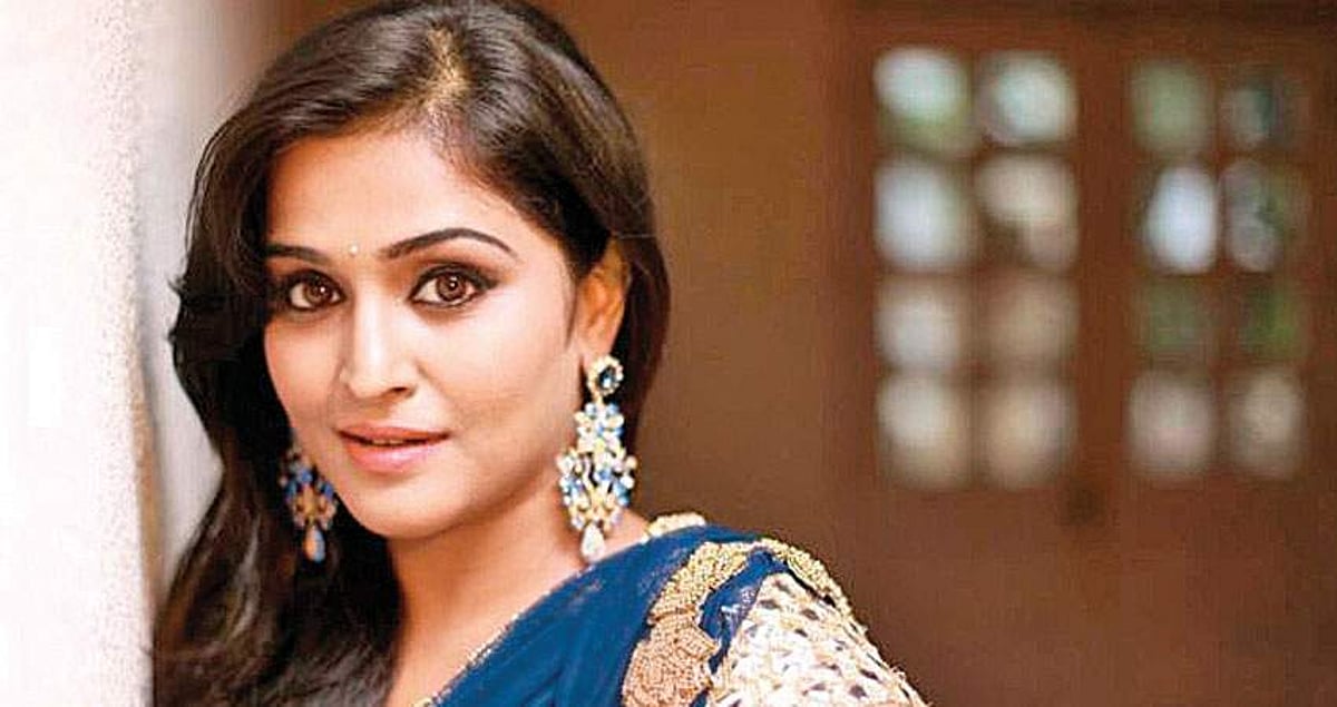 முன்மாதிரியாகியிருக்கும் மலையாள நடிகைகள்...!