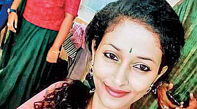 'பேரன்பு’ பாடகி மது ஐயரின் ஆசை என்ன? (பாடல் விடியோ)