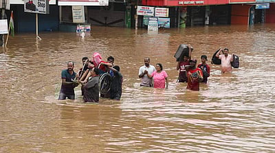 கேரளாவில் மீண்டும் கனமழை எச்சரிக்கை: வானிலை மையம்