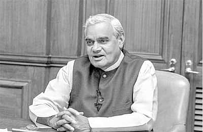 நவீன இந்தியாவின் வளர்ச்சி நாயகன் 