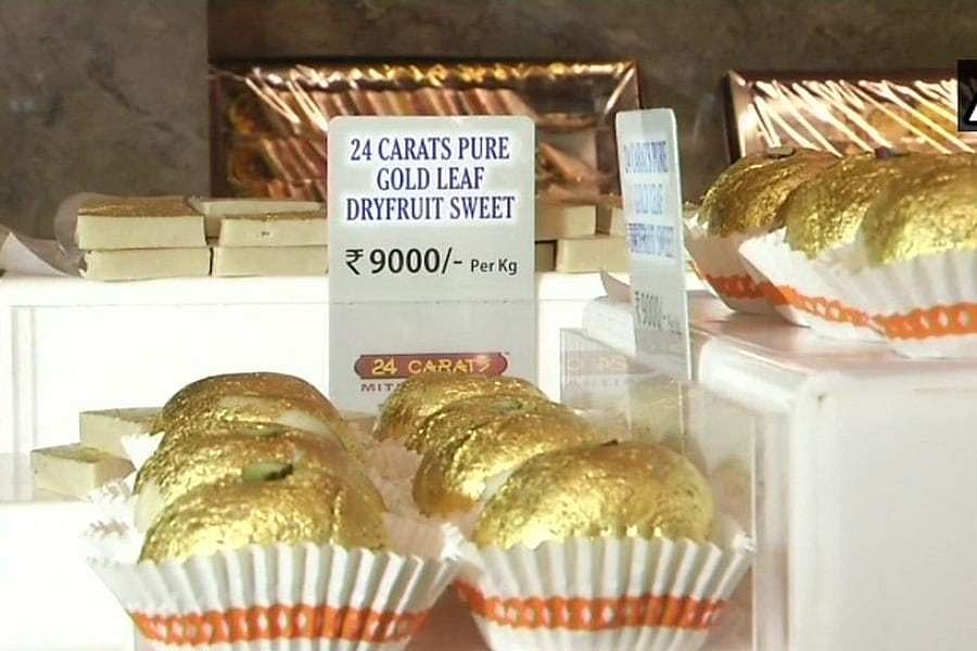 ஒரு கிலோ இனிப்புகளின் விலை ரூ 9000: எங்கு? ஏன் தெரியுமா?   