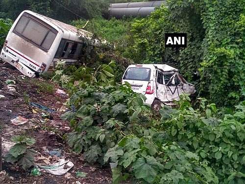 மகாராஷ்டிரா: சாலை விபத்தில் பாஜக தலைவர் குருநாத் வாமன் பலி