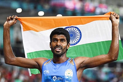 ஆசியப் போட்டி தடகளம்: இந்திய வீரர் ஜின்ஸன் ஜான்சன் தங்கம் வென்றார்