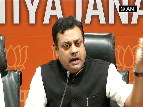 பணமதிப்பிழப்பு நடவடிக்கையால் நேரு குடும்பம் தான் அதிகம் பாதிக்கப்பட்டுள்ளது: பாஜக