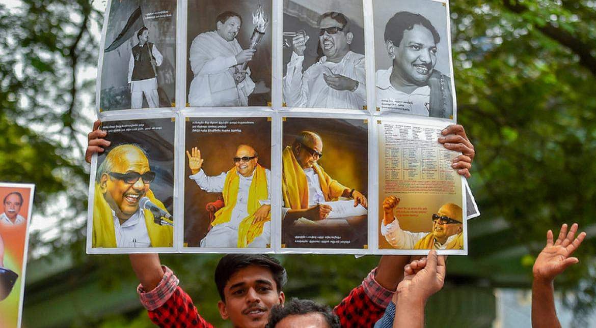 மெரினாவில் கருணாநிதிக்கு இடம் கோரிய வழக்கில் காலை 8.30 மணிக்கு தீர்ப்பு!