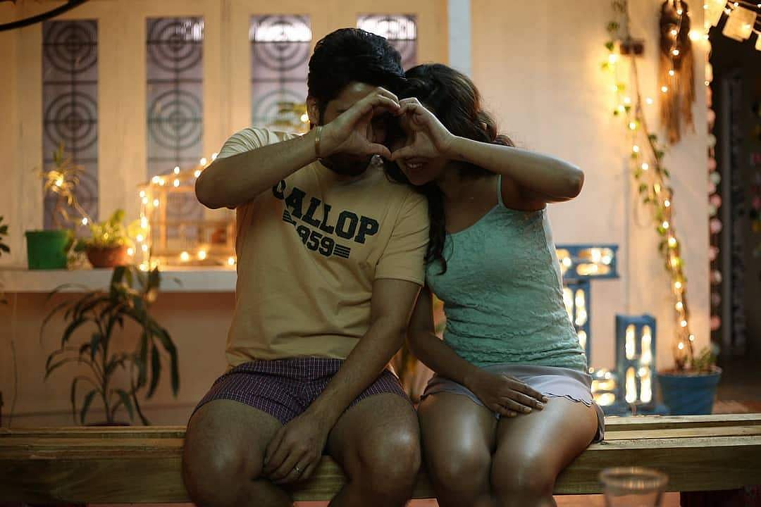 கருணாநிதி மறைவு எதிரொலி: யுவன் ஷங்கர் ராஜா படத்தின் வெளியீடு ஒருநாள் தள்ளிவைப்பு!