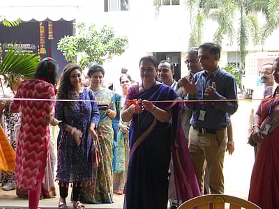 தினமணி இணையதளம் நடத்திய மெகா சமையல் போட்டி ‘சென்னையின் சமையல் ராணி - 2018’ வெற்றியாளர்கள்!