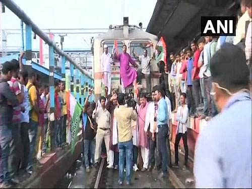 பெட்ரோல், டீசல் விலை உயர்வுக்கு எதிராக பாரத் பந்த்: இன்றும் மேலும் 25 காசுகள் உயர்வு