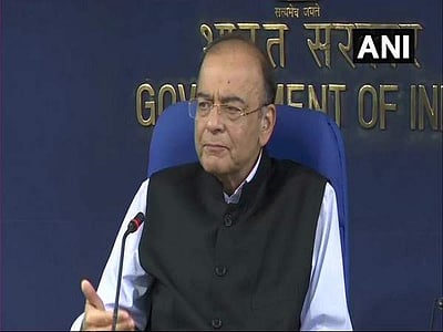 இறக்குமதி செய்யப்படும் பொருட்கள் மீதான சுங்க வரி உயர்வு: மத்திய அரசு உத்தரவு