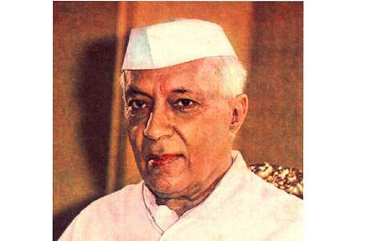 சிதைக்கப்பட்ட பண்டித நேருவின் கனவு...! நேஷனல் ஹெரால்டு வழக்கும் பின்னணியும்