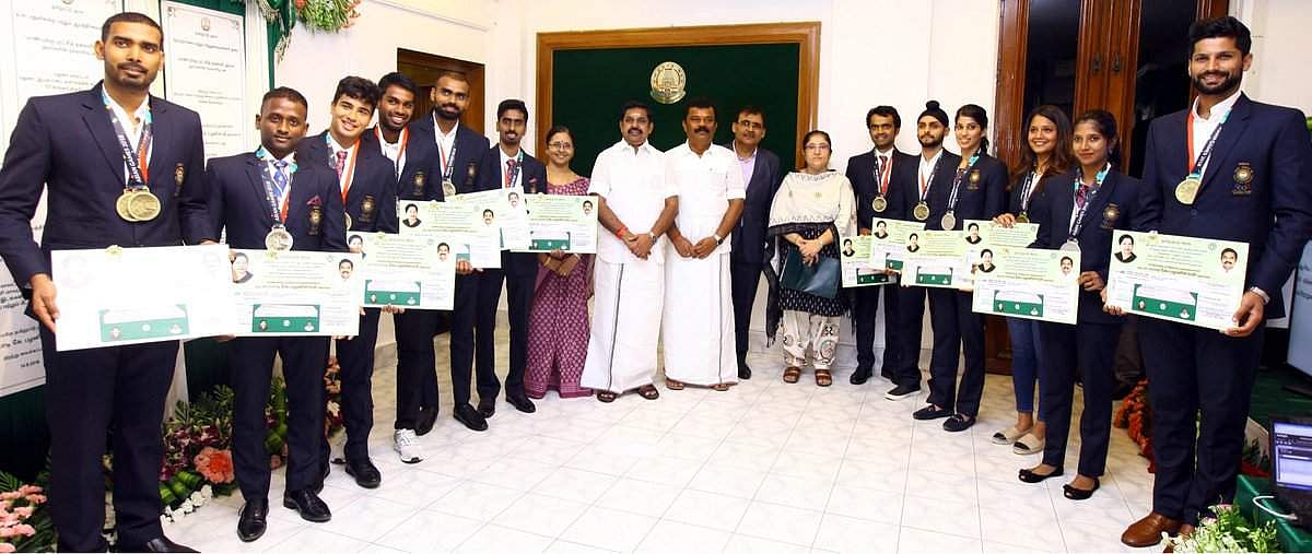 ஆசிய விளையாட்டுப் போட்டியில் பதக்கம் வென்ற வீரர்களுக்கு ஊக்கத்தொகை வழங்கிய தமிழக முதல்வர்!