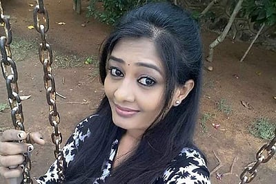 சின்னத்திரை உதவி இயக்குநர் தீக்குளித்து தற்கொலை! 