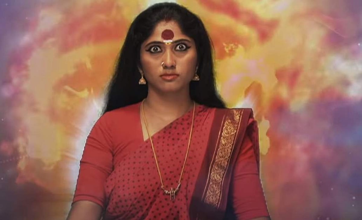 அம்மன் வேடத்தில் பிக் பாஸ் ஜூலி: டீசர் வெளியானது!